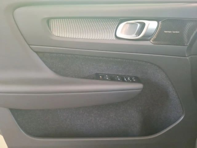 Volvo XC40 AWD R-Design Twin Engine