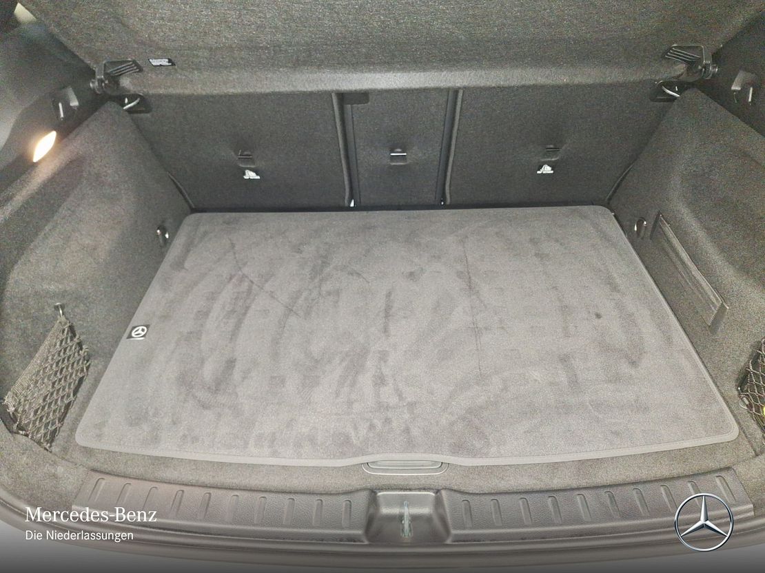 Mercedes-Benz GLA 180 Progressive