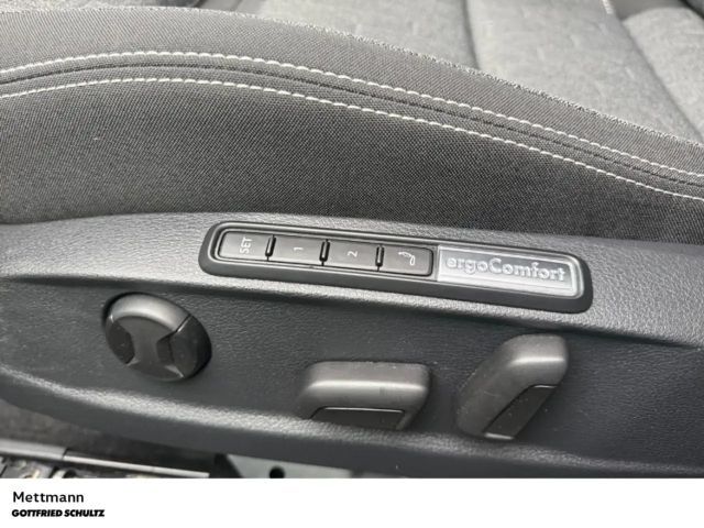 Volkswagen Passat 2.0 TDI Business DSG Variant