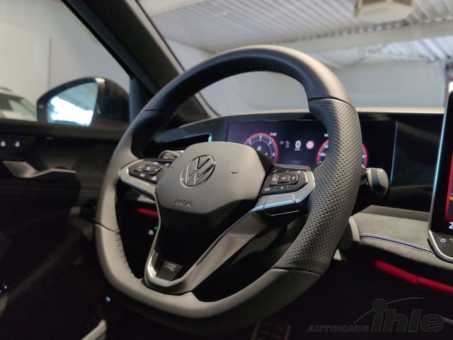 Volkswagen Passat DSG R-Line Style