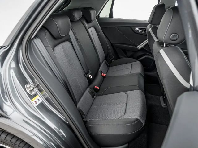 Audi Q2 35 TFSI S-Line