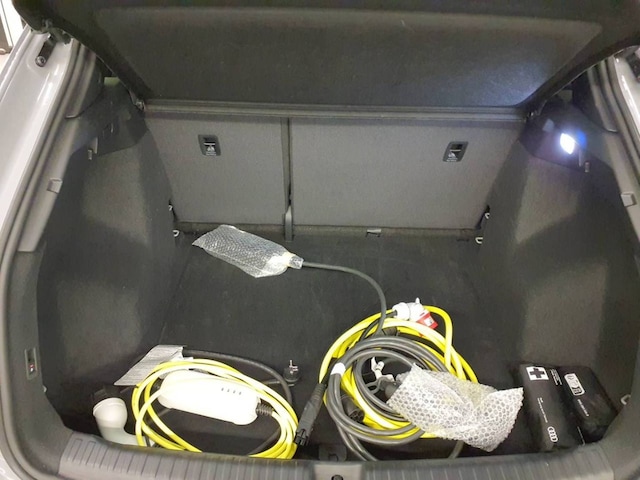 Audi Q4 e-tron SUV 45 e-tron Audi Q4 e-tron