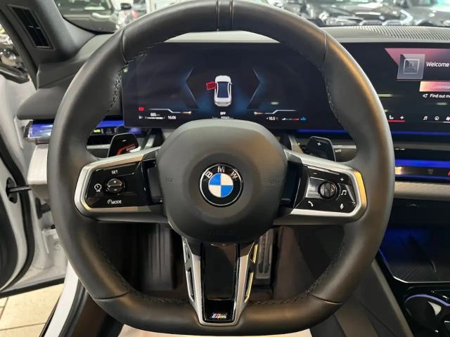 BMW 520 520i M-Sport Sedan