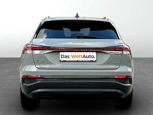 Audi Q4 e-tron Business