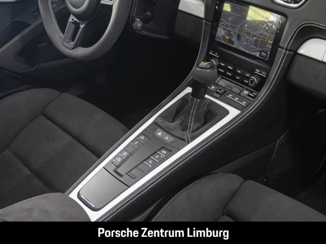 Porsche Cayman 718 RS