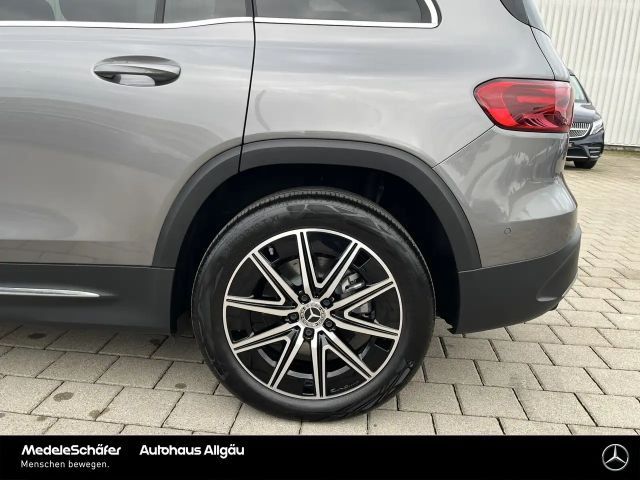 Mercedes-Benz EQB 300 4MATIC AMG Line