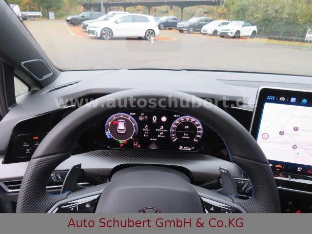 Volkswagen Golf 2.0 TSI 4Motion Golf VIII