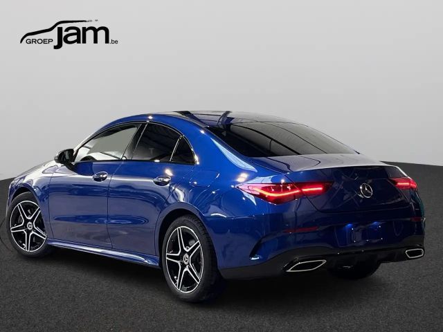 Mercedes-Benz CLA 200 AMG Line Coupé