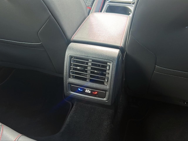 Volkswagen Golf 2.0 TSI DSG GTI IQ.Drive