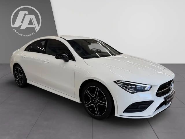 Mercedes-Benz CLA 200 AMG Line Coupé