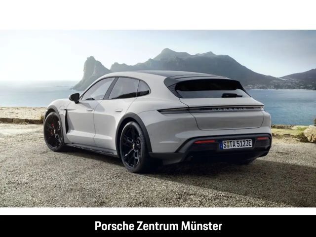 Porsche Taycan 4S Cross Turismo