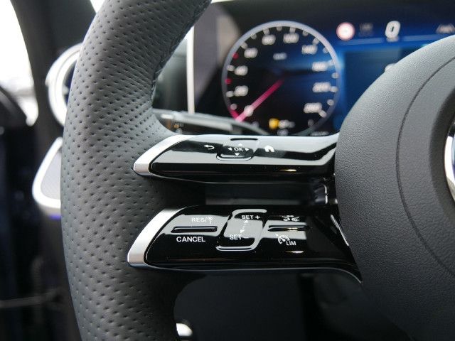 Mercedes-Benz C 200 Sedan