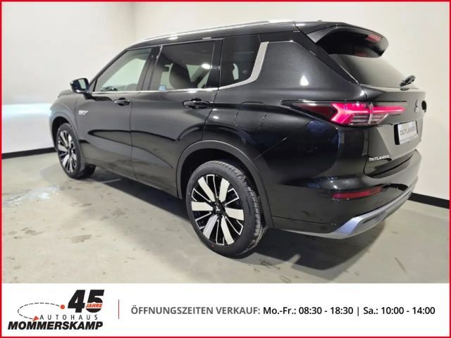 Mitsubishi Outlander 4WD