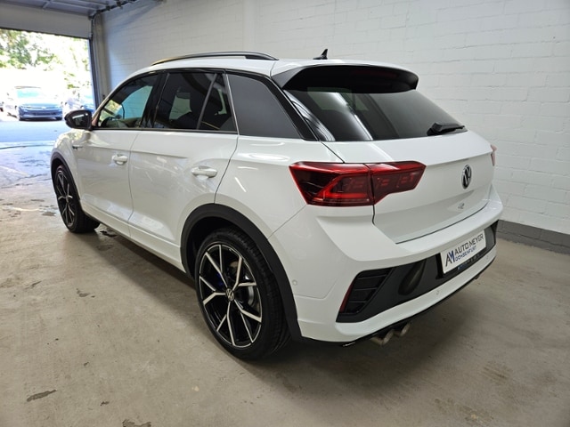 Volkswagen T-Roc AKRAPOVIC Anlage Navi beatsSound AHK