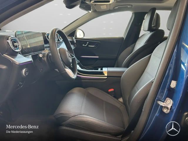 Mercedes-Benz C 200 4MATIC AVANTGARDE Sedan