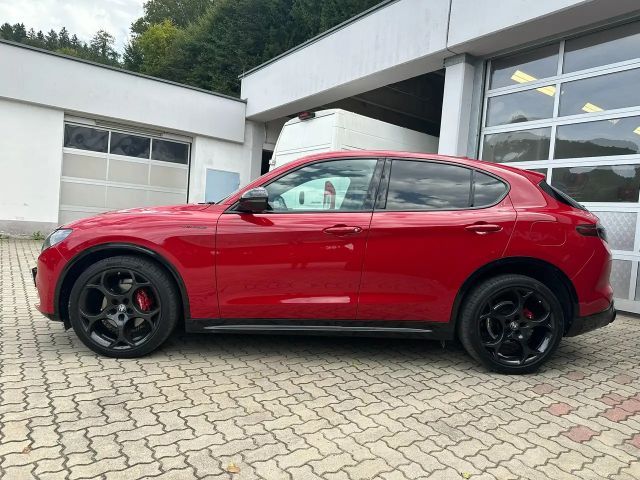 Alfa Romeo Stelvio Q4 Veloce