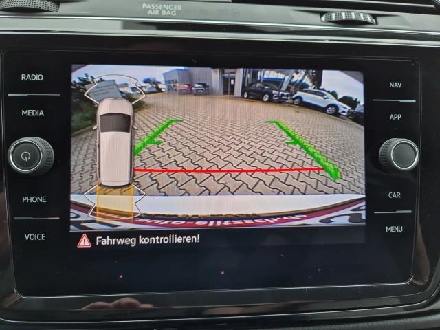 Volkswagen Touran DSG Highline