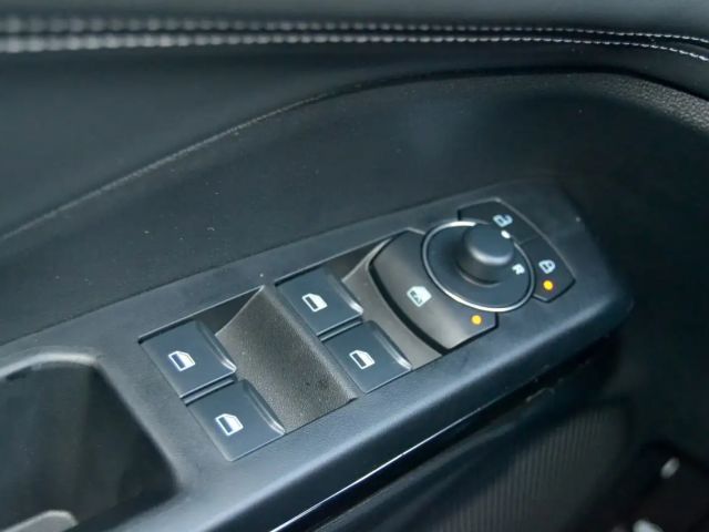 Ford Puma Puma 1,0 mHEV &apos;Titanium&apos; 5-türig 6-Gang LED Navi DAB+