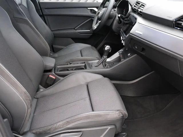 Audi Q3 40 TFSI Quattro S-Line