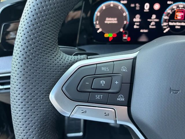 Volkswagen Golf DSG Sport