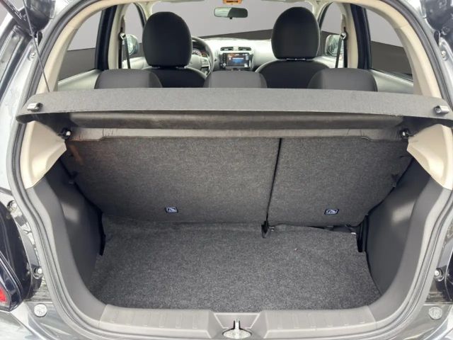 Mitsubishi Space Star Star