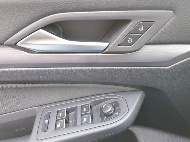 Volkswagen Golf 1.5 eTSI DSG IQ.Drive Style