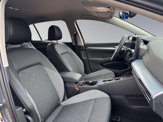 Volkswagen Golf 1.5 eTSI DSG Golf VIII