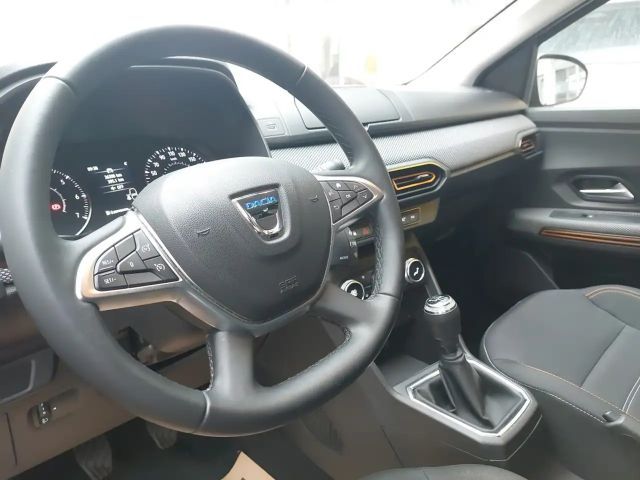 Dacia Sandero Comfort Stepway TCe 90