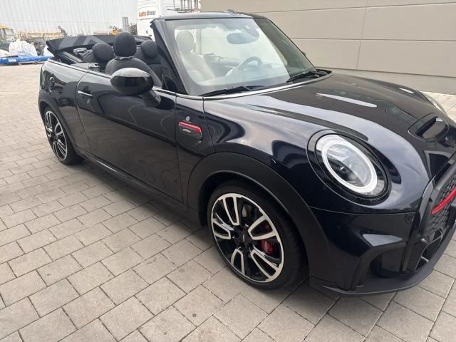 MINI John Cooper Works Cabrio John Cooper Works Cabrio Aut. JCW Trim LED Navi