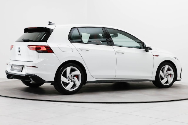 Volkswagen Golf 2.0 TSI GTI