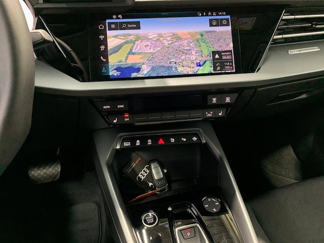 Audi A3 30 TFSI S-Tronic Sedan