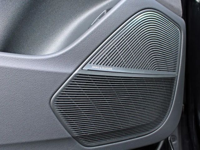 Audi SQ8 TFSI COMP. PLUS B&O ADV. PANO 23" STD.HZG