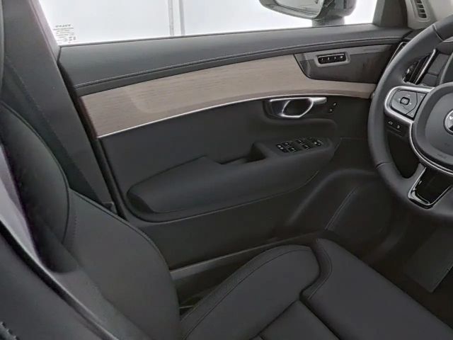 Volvo XC90 AWD Dark Plus Recharge T8