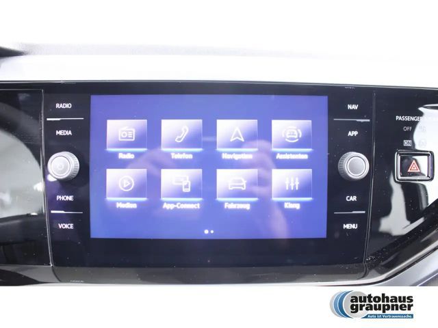 Volkswagen Taigo 1.0 TSI DSG R-Line