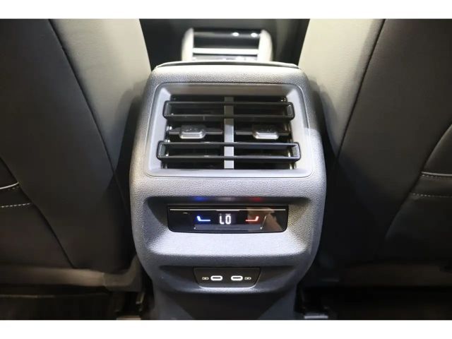 Volkswagen Tiguan 2.0 TDI DSG R-Line