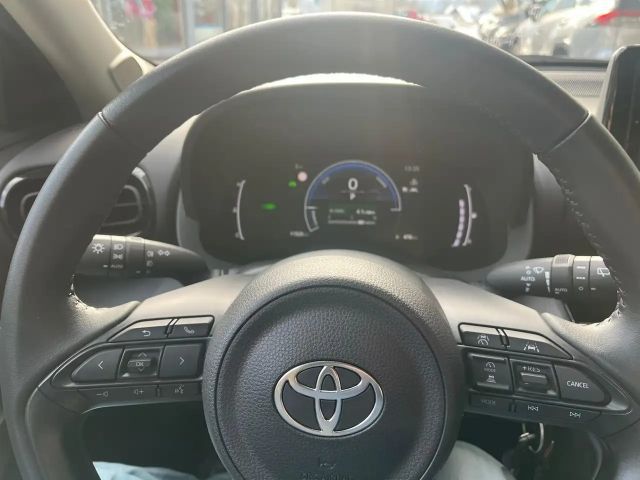 Toyota Yaris Cross 4x2 City
