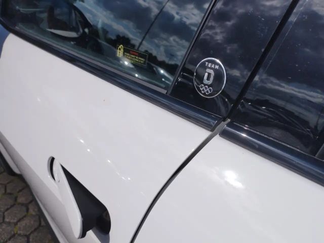 Toyota C-HR Hybride Team D