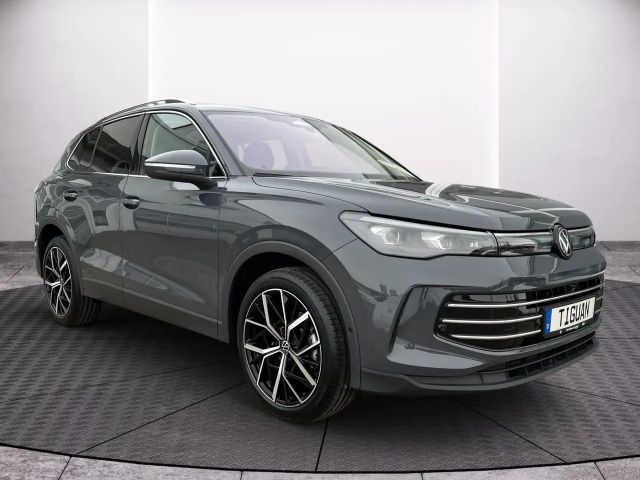 Volkswagen Tiguan DSG Elegance Elegance