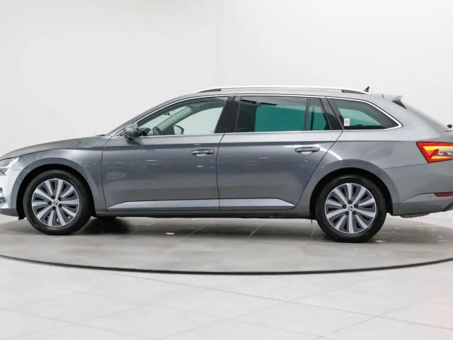 Skoda Superb 2.0 TDI Combi Style Style