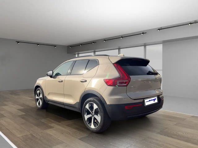 Volvo XC40 Dark Plus