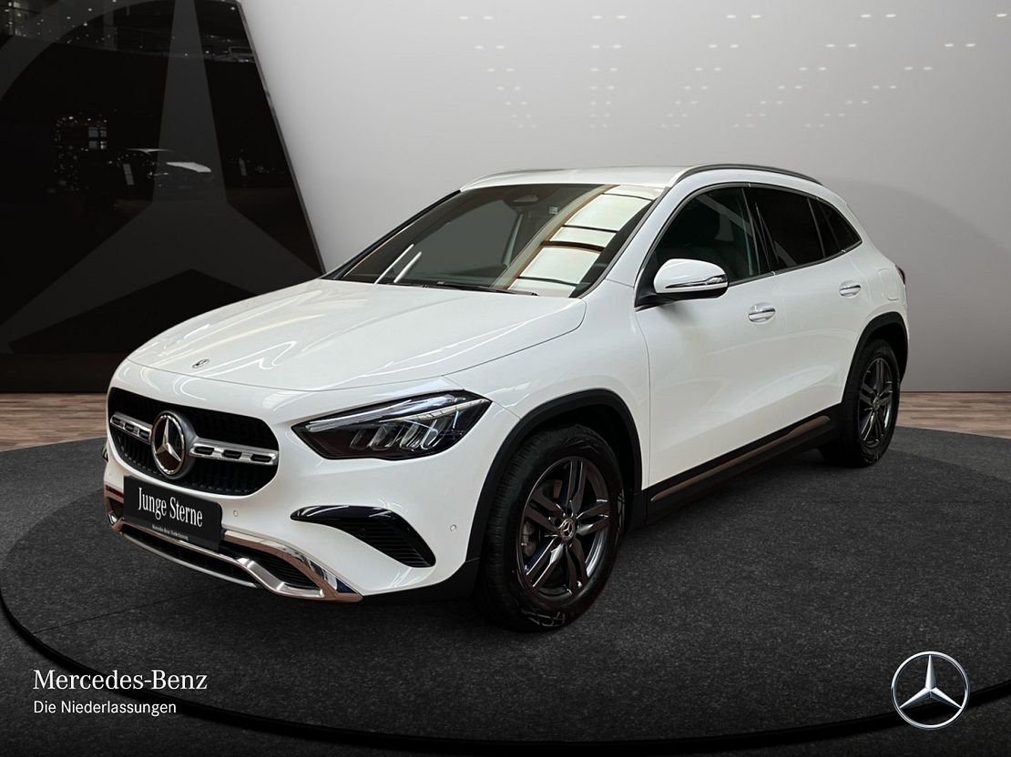 Mercedes-Benz GLA 180 GLA 180