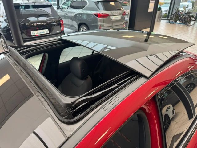 Mercedes-Benz A 180 AMG Line