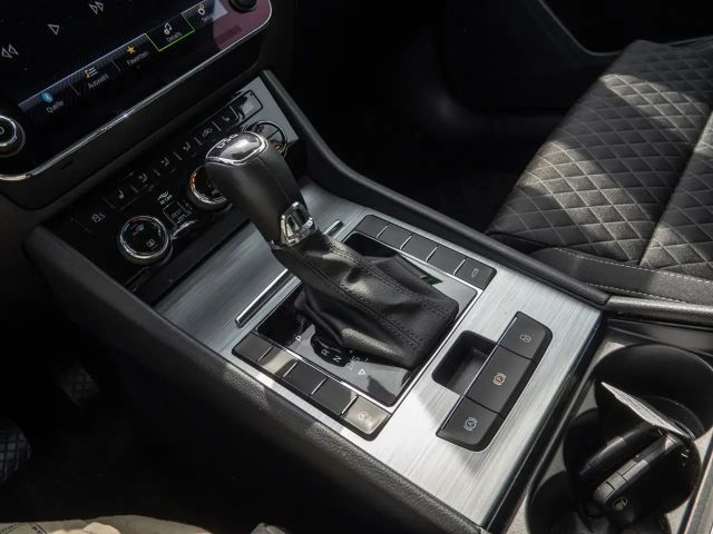 Skoda Superb 2.0 TDI Ambition Combi