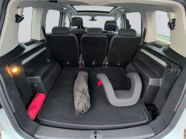 Volkswagen Touran 1.5 TSI DSG Highline