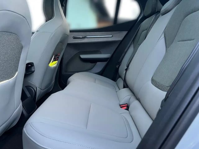 Volvo EX30 Performance Twin motor Ultra