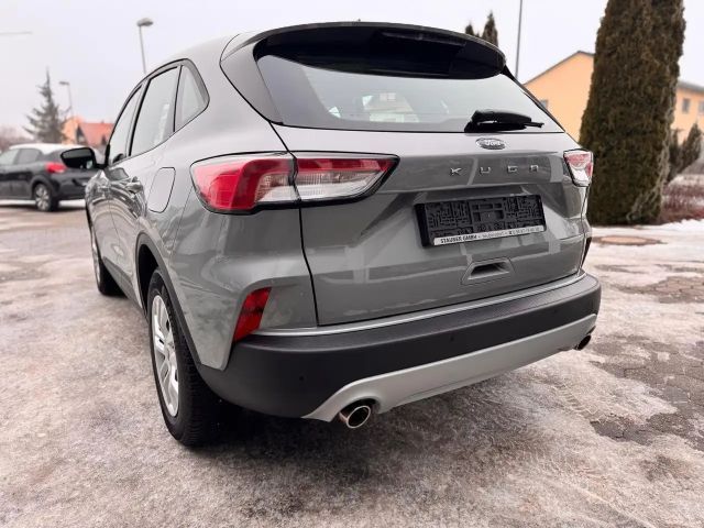Ford Kuga Cool & Connect