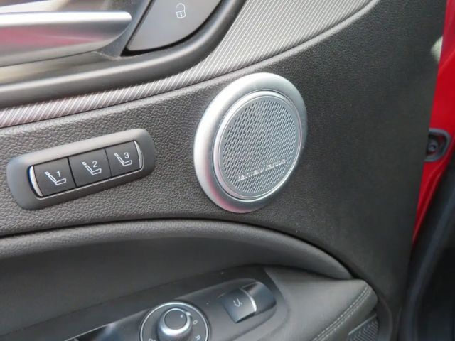 Alfa Romeo Stelvio Q4 Veloce