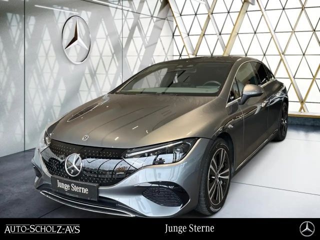 Mercedes-Benz EQE 300 Sedan