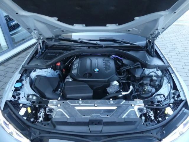 BMW 320 320d M-Sport Touring xDrive