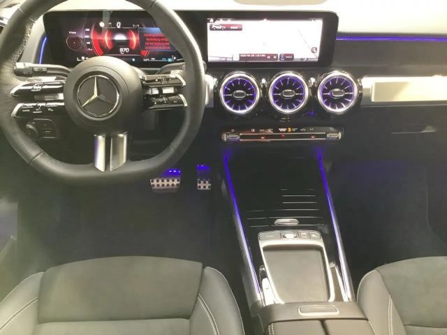 Mercedes-Benz GLB 220 4MATIC AMG Line